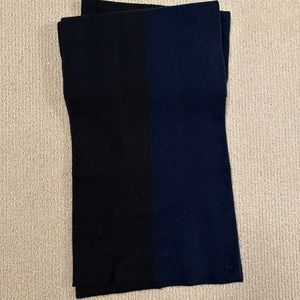 Marc Jacobs Scarf